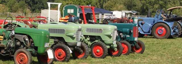 Traktoren Sandstrahlen Entlacken